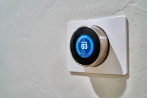 Smart termostaty a úspora energií: Průvodce chytrým vytápěním