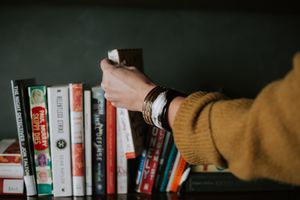 Tradiční japonské dřevěné spoje bez hřebíků při výrobě kvalitního nábytku - návod pro kutily